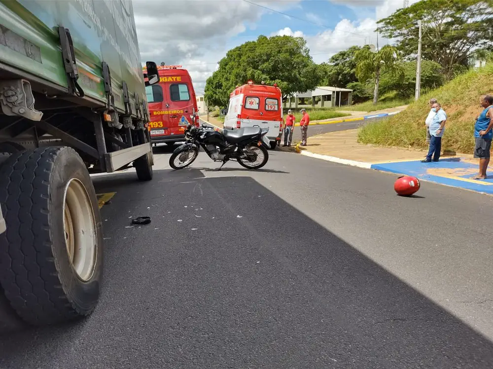 A causa do acidente está sendo investigada. (VOTUPORANGA TUDO)