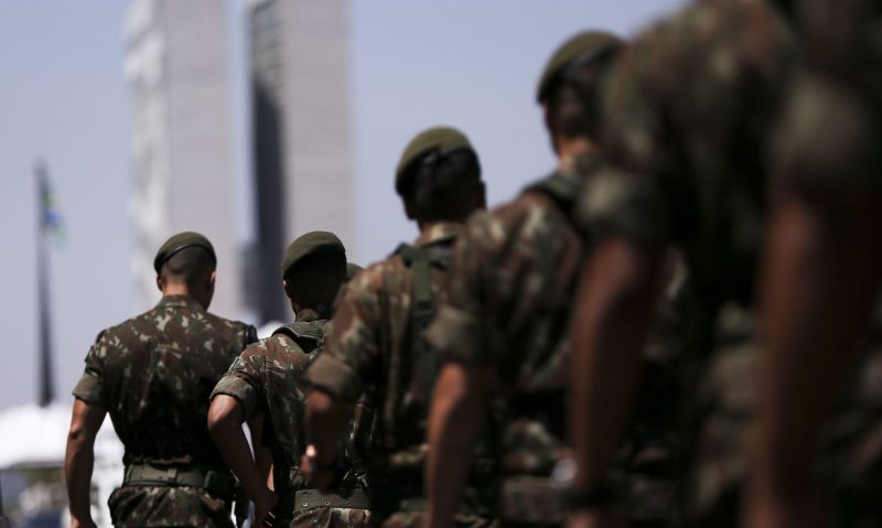 Reservistas do Exército Brasileiro devem procurar a Junta Miliar