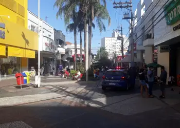 Calçadão da Marechal Deodoro, no centro de Araçatuba (Foto: RP10)