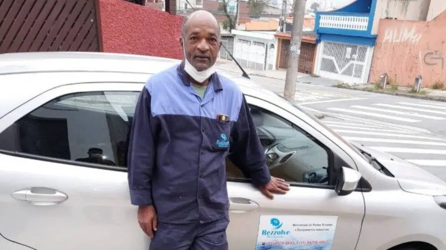 Carlos conseguiu um novo emprego em São Paulo (Foto: Arquivo pessoal)