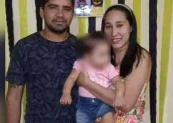 Ceará: Bebê é assassinada enquanto mamava em colo da mãe (Reprodução)