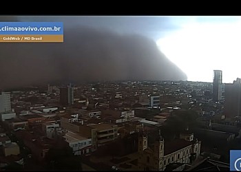 Tempestade de areia atinge cidades de São Paulo