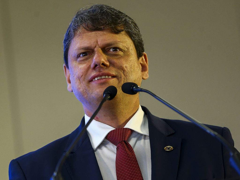 O ministro da Infraestrutura, Tarcísio Gomes de Freitas, durante cerimônia de entrega do Prêmio Aeroportos + Brasil 2020.