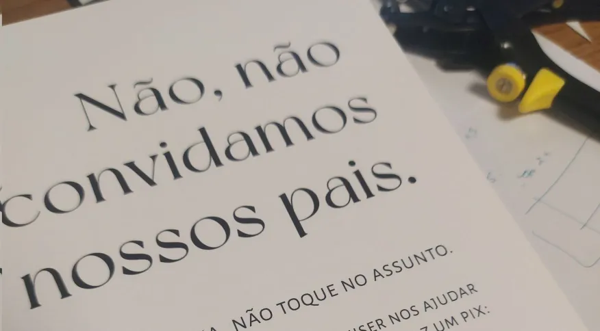 casal nao convida pais para o casamento