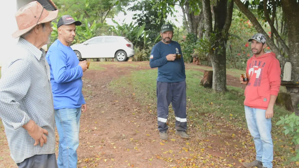 coletores de lixo nova tebas parana