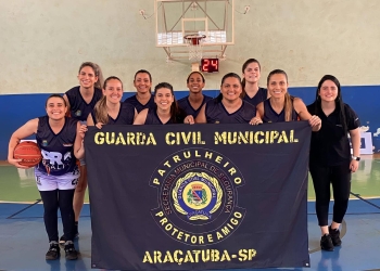 equipe feminina de basquete de aracatuba