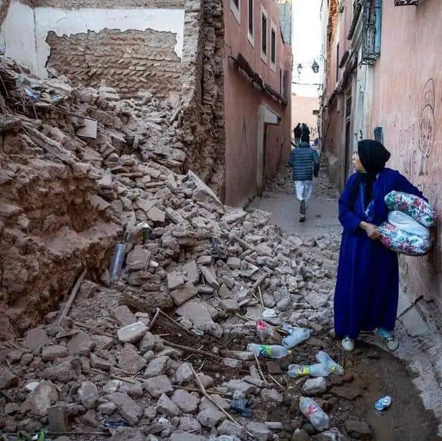 V Deo Forte Terremoto Em Marrocos Deixa Mais De Mortos E Centenas De Feridos