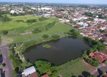 lagoa flores min