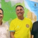 Bolsonaro com a camiseta da AEA, ao lado de Zanatta (esq) e Pugina