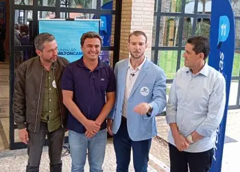 A partir da esquerda, deputados federais Fausto Pinatto e Maurício Neves, Felipe Fornari e deputado estadual Delegado Olim