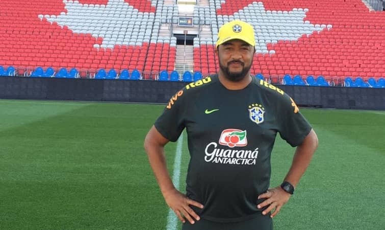 Vagner dos Santos, novo treinador da AEA