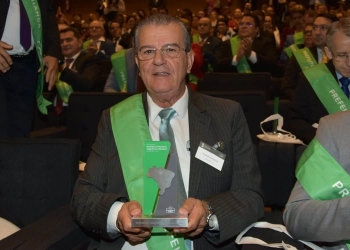 Dilador recebeu o prêmio nessa quarta-feira (12), em Brasília