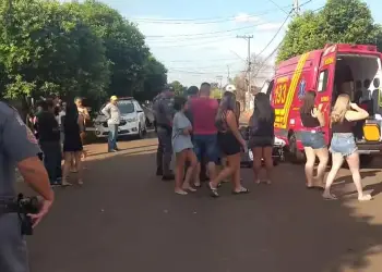 Crime ocorreu na Vila Mineira, em Andradina (Foto: Manoel Messias/ Mil Notícias)