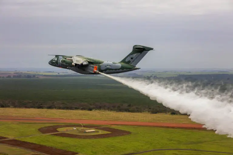 Avião KC-390 Millennium