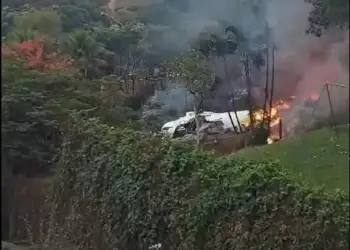 Aeronave modelo ATR-72 da Voepass Linhas Aéreas destruído