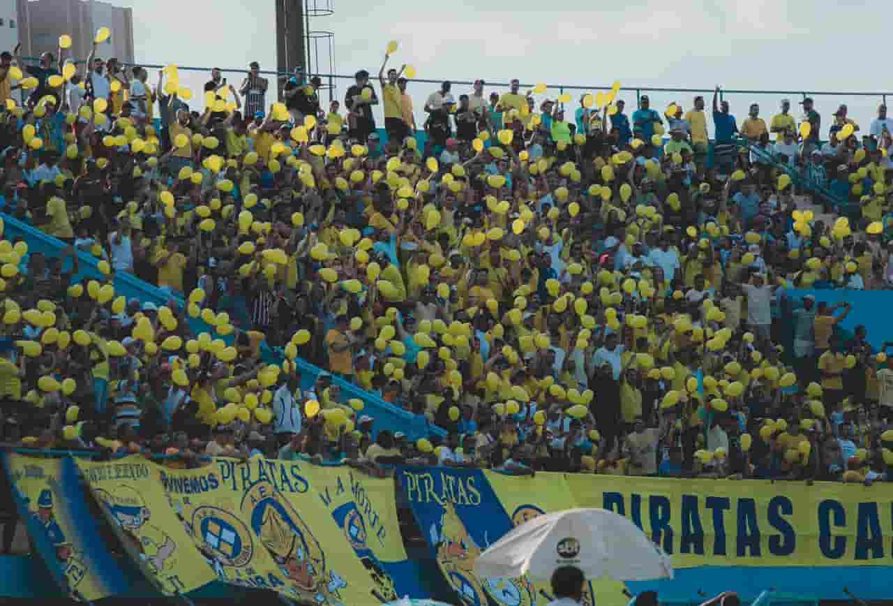 A torcida foi um diferencial para a AEA, com recorde de público em cada jogo em casa - Foto: Gabriel Rocha