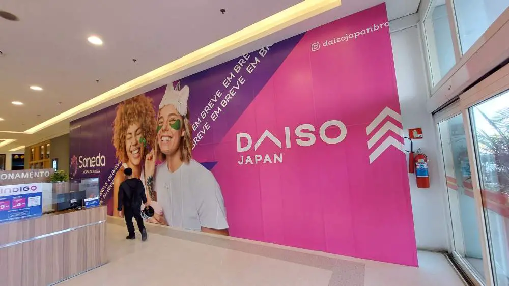 Soneda e Daiso Japan em Shopping