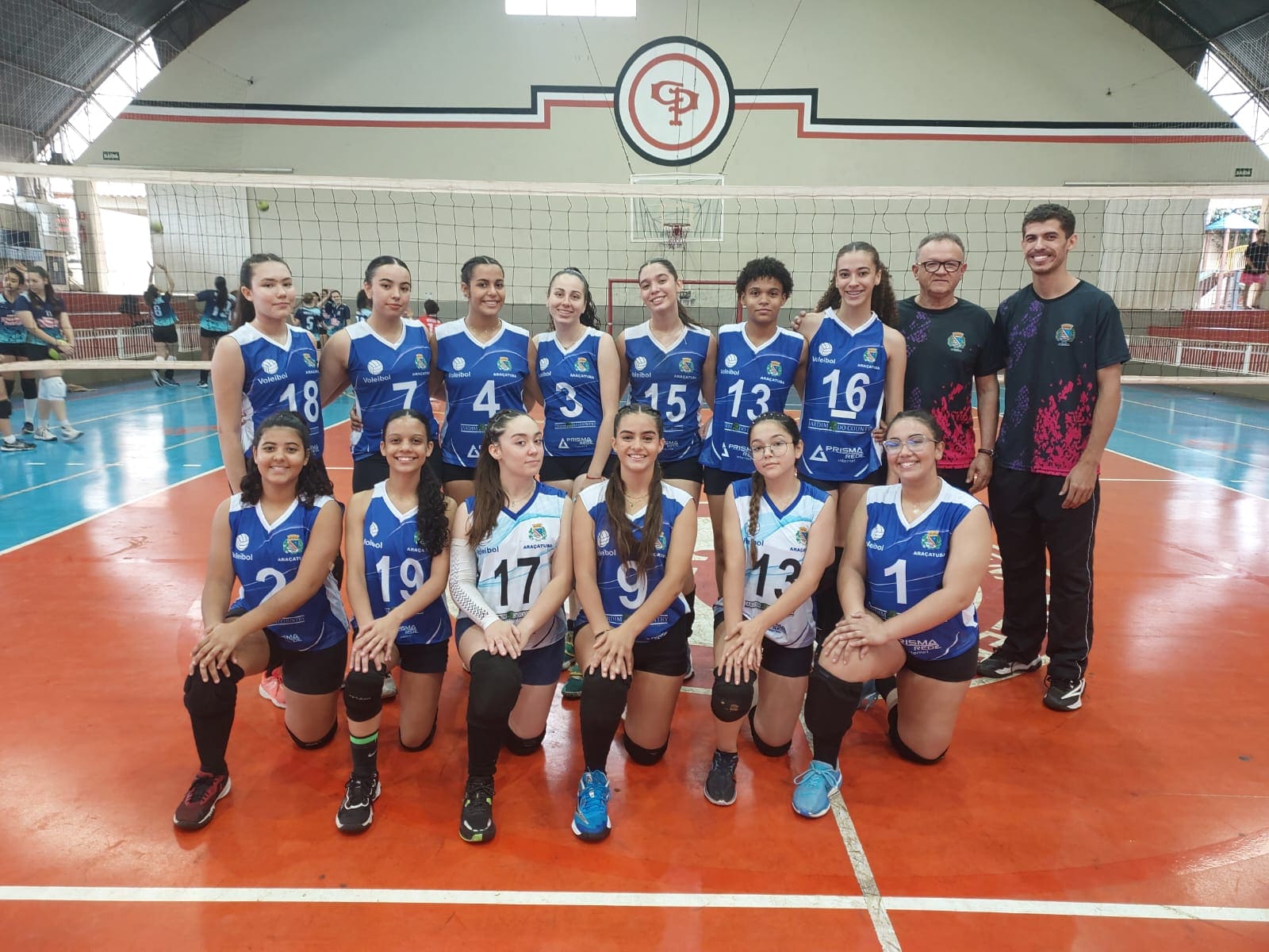 equipe feminina de volei de Aracatuba