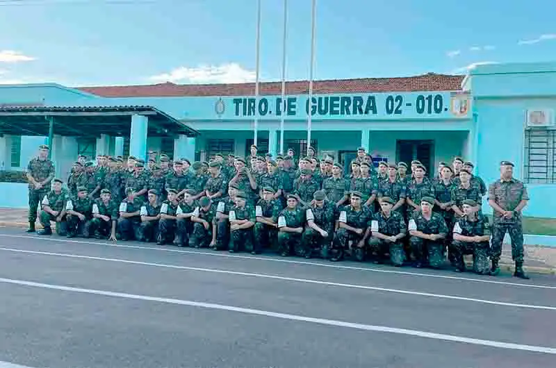 formandos tiro de guerra de Aracatuba