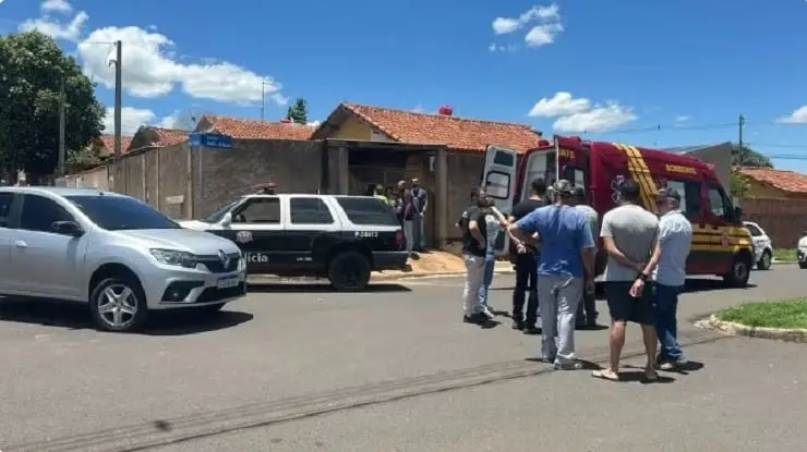 Em Regente Feijó (SP), foram assassinados um homem e uma mulher — Foto: Paula Sieplin/TV Fronteira