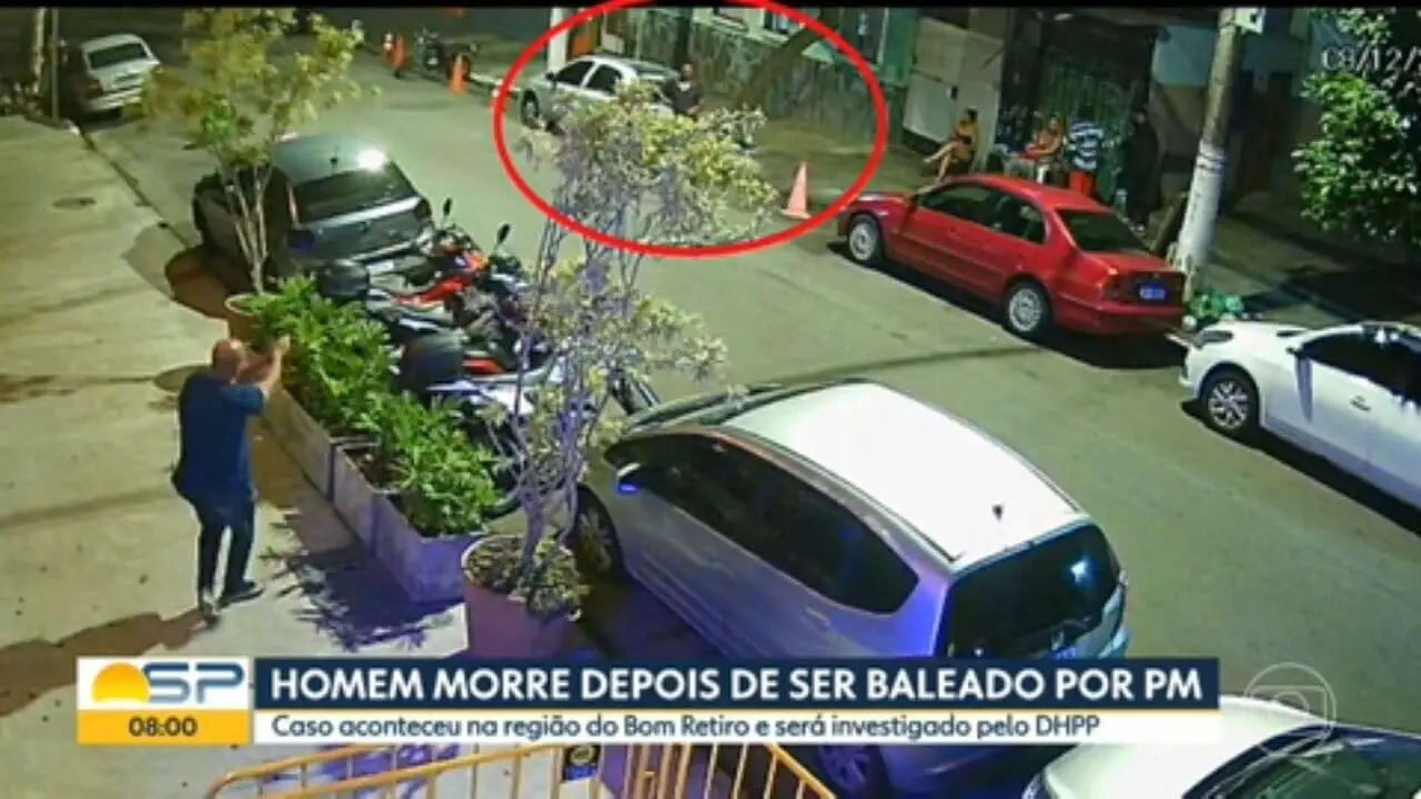 homem morre baleado por PM