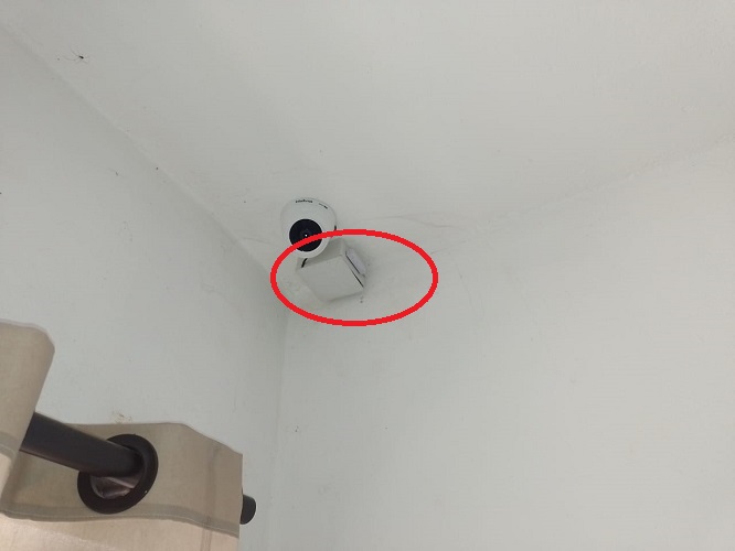 Microfone instalado na Sala dos Professores da Escola Estadual Ary Bocuhy, em Araçatuba